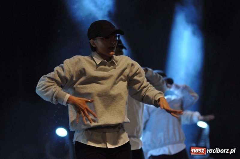 Zdjęcie w galerii na portalu naszraciborz.pl: RCK zapełniony po brzegi. Gala SKAZY 2018  wiadomości z regionu