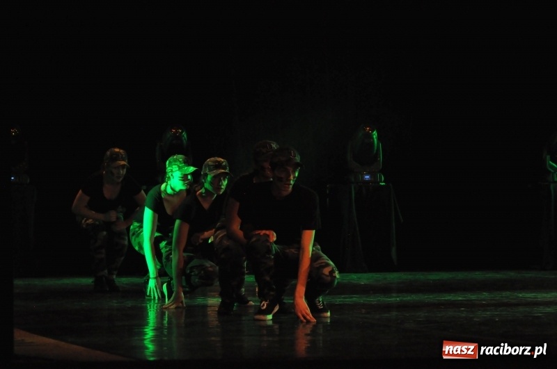 Zdjęcie w galerii na portalu naszraciborz.pl: RCK zapełniony po brzegi. Gala SKAZY 2018  wiadomości z regionu