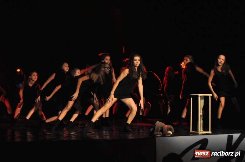 Zdjęcie w galerii na portalu naszraciborz.pl: RCK zapełniony po brzegi. Gala SKAZY 2018  wiadomości z regionu