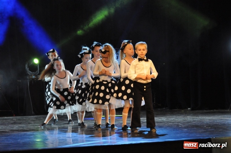 Zdjęcie w galerii na portalu naszraciborz.pl: RCK zapełniony po brzegi. Gala SKAZY 2018  wiadomości z regionu