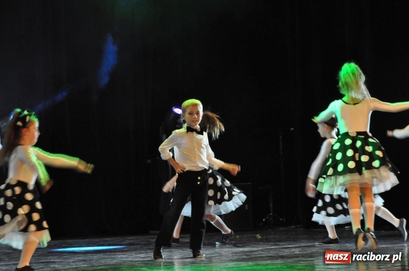 Zdjęcie w galerii na portalu naszraciborz.pl: RCK zapełniony po brzegi. Gala SKAZY 2018  wiadomości z regionu