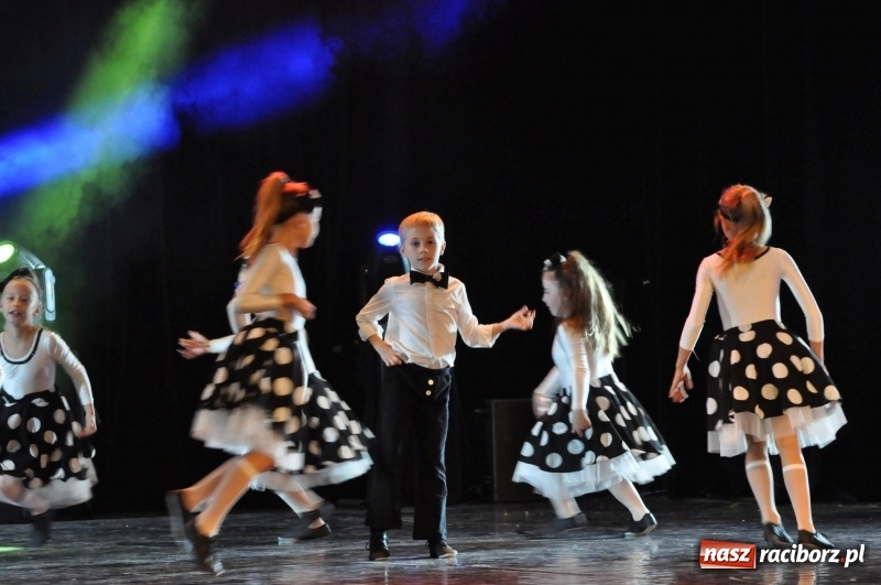 Zdjęcie w galerii na portalu naszraciborz.pl: RCK zapełniony po brzegi. Gala SKAZY 2018  wiadomości z regionu