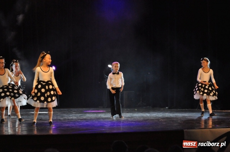 Zdjęcie w galerii na portalu naszraciborz.pl: RCK zapełniony po brzegi. Gala SKAZY 2018  wiadomości z regionu