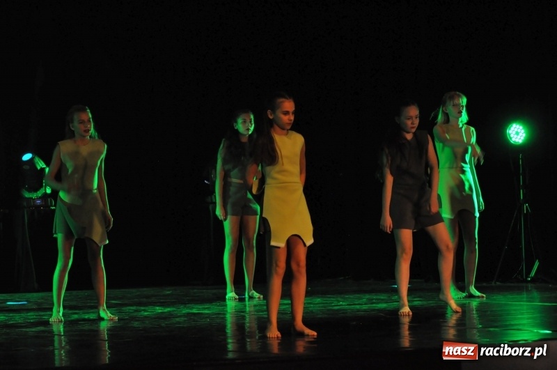 Zdjęcie w galerii na portalu naszraciborz.pl: RCK zapełniony po brzegi. Gala SKAZY 2018  wiadomości z regionu