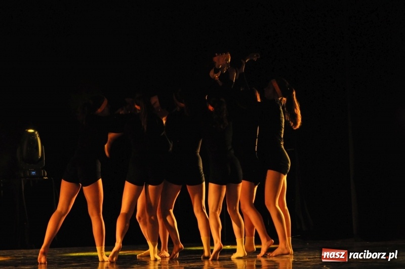 Zdjęcie w galerii na portalu naszraciborz.pl: RCK zapełniony po brzegi. Gala SKAZY 2018  wiadomości z regionu