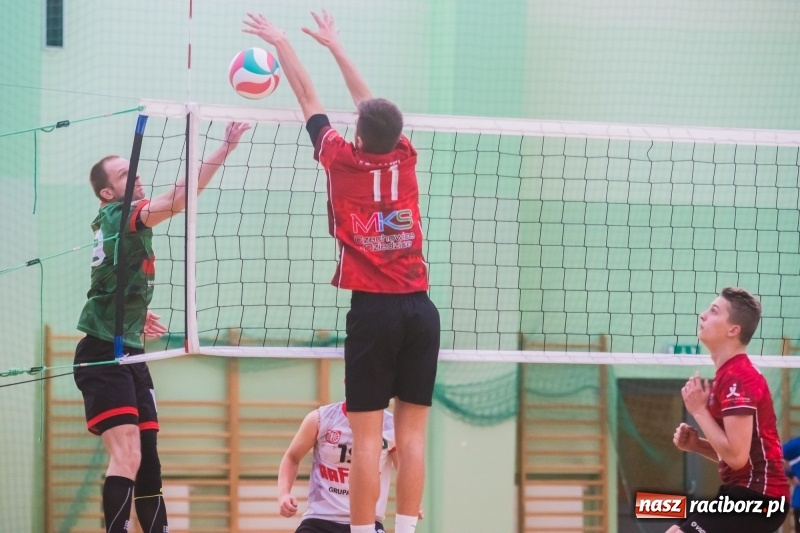 Zdjęcie w galerii na portalu naszraciborz.pl: Pięciosetowy maraton siatkarski na inaugurację sezonu wiadomości z regionu