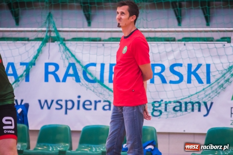 Zdjęcie w galerii na portalu naszraciborz.pl: Pięciosetowy maraton siatkarski na inaugurację sezonu wiadomości z regionu