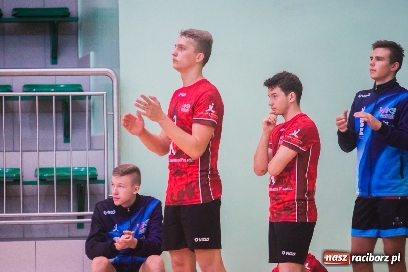 Zdjęcie w galerii na portalu naszraciborz.pl: Pięciosetowy maraton siatkarski na inaugurację sezonu wiadomości z regionu