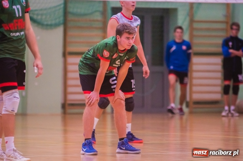 Zdjęcie w galerii na portalu naszraciborz.pl: Pięciosetowy maraton siatkarski na inaugurację sezonu wiadomości z regionu