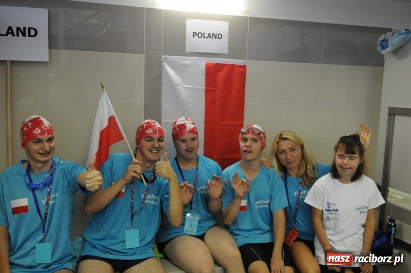 Zdjęcie w galerii na portalu naszraciborz.pl: Brawo! Nasi pływacy zdobyli medale na gali Halliwick w Krakowie  wiadomości z regionu