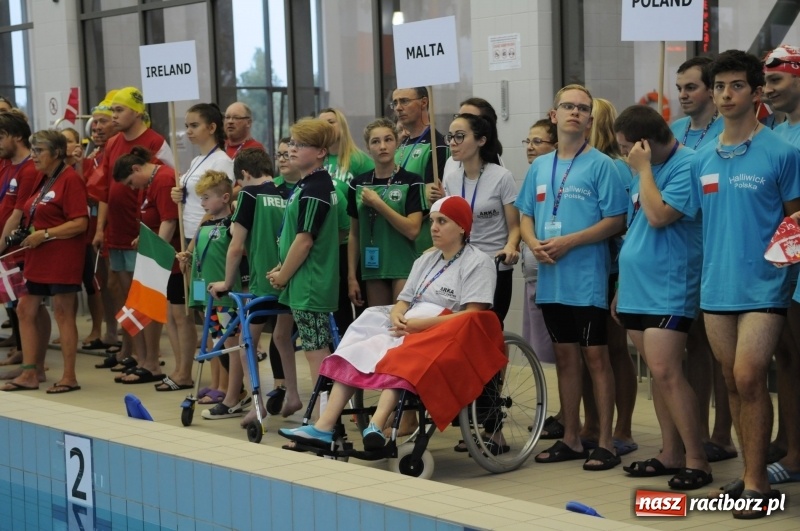 Zdjęcie w galerii na portalu naszraciborz.pl: Brawo! Nasi pływacy zdobyli medale na gali Halliwick w Krakowie  wiadomości z regionu
