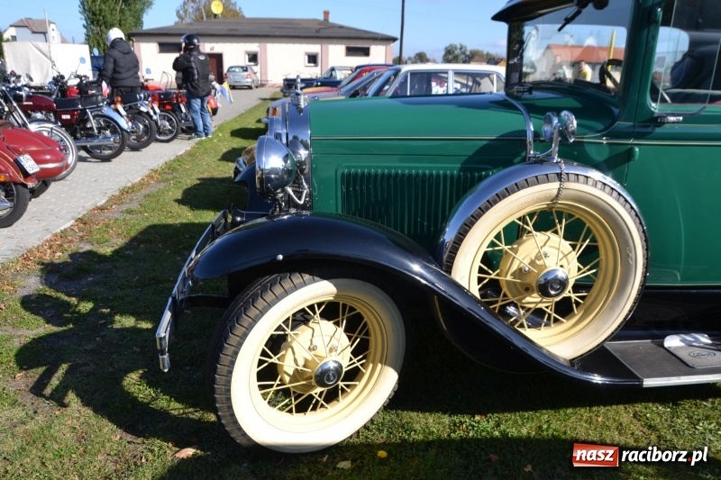 Zdjęcie w galerii na portalu naszraciborz.pl: Jesienny zlot oldtimerów na zakończenie sezonu motorowego wiadomości z regionu