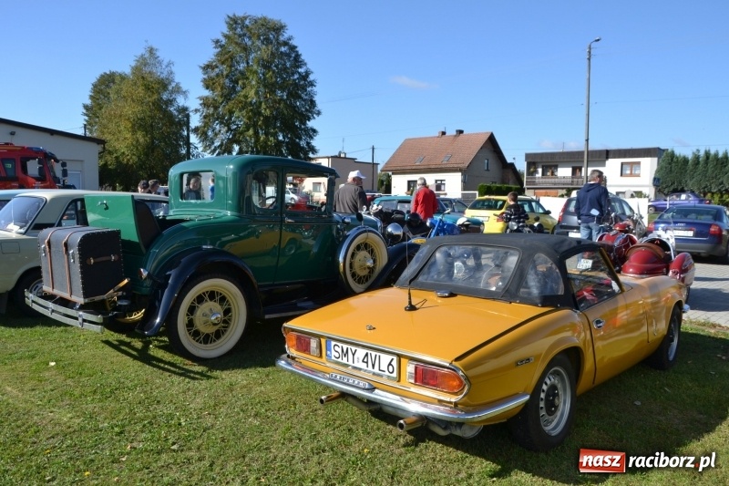 Zdjęcie w galerii na portalu naszraciborz.pl: Jesienny zlot oldtimerów na zakończenie sezonu motorowego wiadomości z regionu