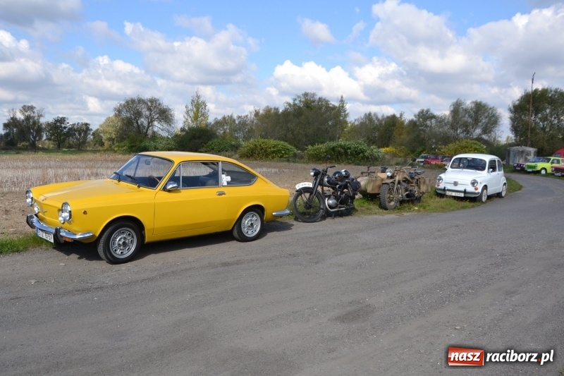 Zdjęcie w galerii na portalu naszraciborz.pl: Jesienny zlot oldtimerów na zakończenie sezonu motorowego wiadomości z regionu
