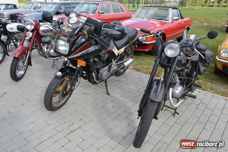 Zdjęcie w galerii na portalu naszraciborz.pl: Jesienny zlot oldtimerów na zakończenie sezonu motorowego wiadomości z regionu