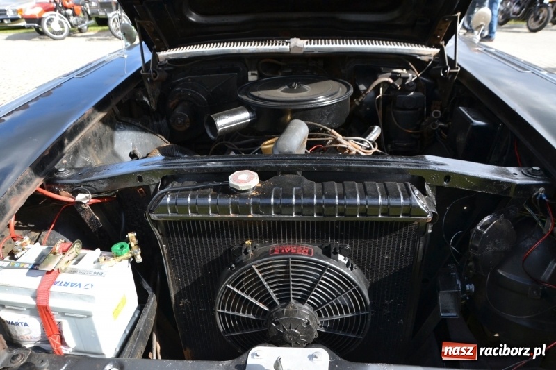 Zdjęcie w galerii na portalu naszraciborz.pl: Jesienny zlot oldtimerów na zakończenie sezonu motorowego wiadomości z regionu