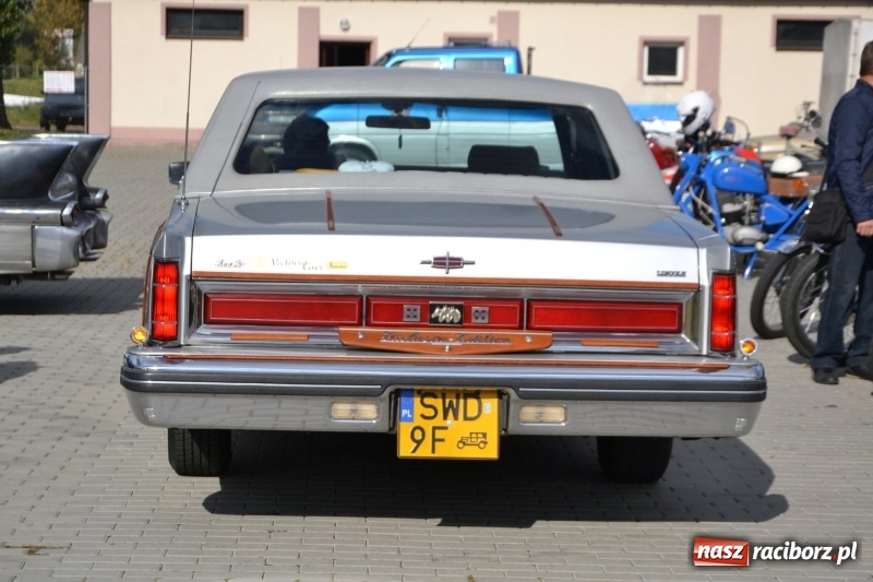 Zdjęcie w galerii na portalu naszraciborz.pl: Jesienny zlot oldtimerów na zakończenie sezonu motorowego wiadomości z regionu