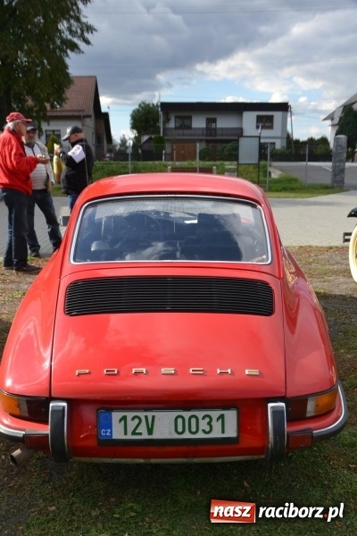 Zdjęcie w galerii na portalu naszraciborz.pl: Jesienny zlot oldtimerów na zakończenie sezonu motorowego wiadomości z regionu