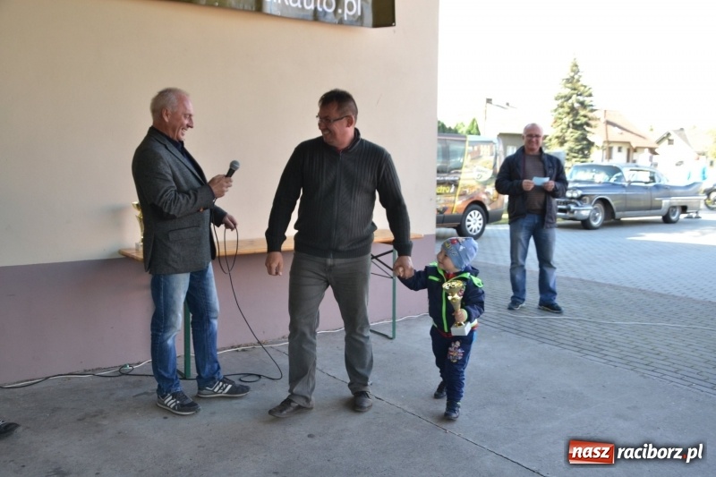 Zdjęcie w galerii na portalu naszraciborz.pl: Jesienny zlot oldtimerów na zakończenie sezonu motorowego wiadomości z regionu