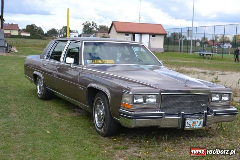 Zdjęcie w galerii na portalu naszraciborz.pl: Jesienny zlot oldtimerów na zakończenie sezonu motorowego wiadomości z regionu