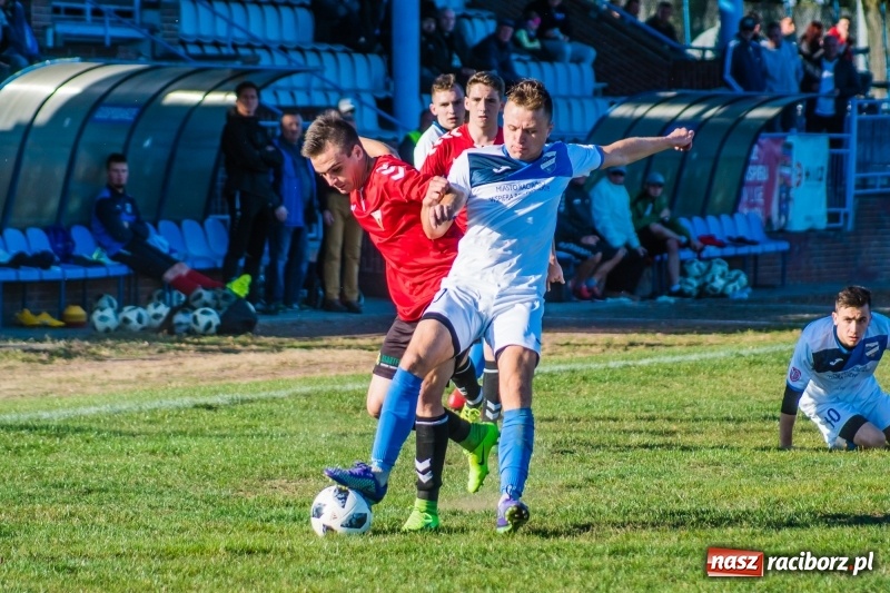 Zdjęcie w galerii na portalu naszraciborz.pl: IV liga: Starcie Unii i rezerw tyskiego GKS na remis wiadomości z regionu
