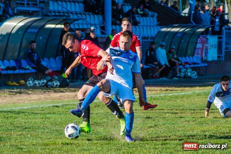 Zdjęcie w galerii na portalu naszraciborz.pl: IV liga: Starcie Unii i rezerw tyskiego GKS na remis wiadomości z regionu