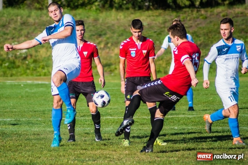 Zdjęcie w galerii na portalu naszraciborz.pl: IV liga: Starcie Unii i rezerw tyskiego GKS na remis wiadomości z regionu