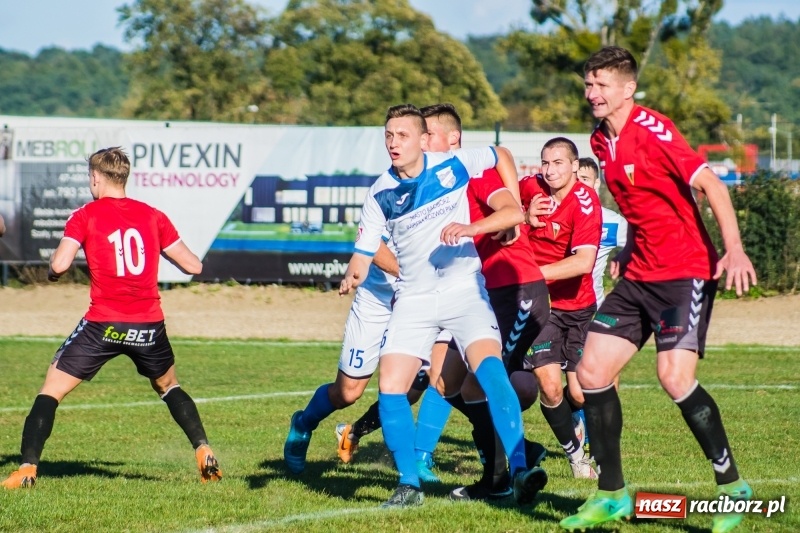 Zdjęcie w galerii na portalu naszraciborz.pl: IV liga: Starcie Unii i rezerw tyskiego GKS na remis wiadomości z regionu