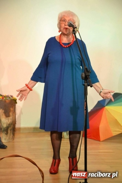 Zdjęcie w galerii na portalu naszraciborz.pl: Z zamkowej sceny. Co Seniorom w duszy gra?  wiadomości z regionu