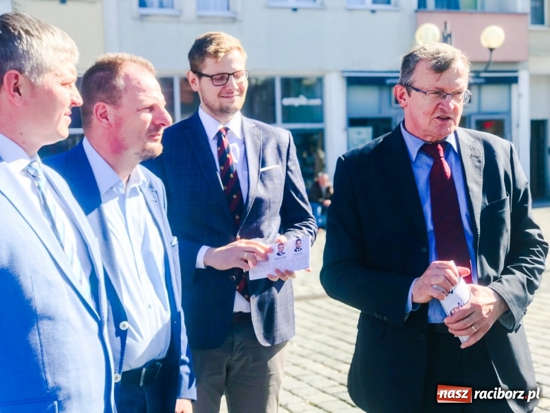 Zdjęcie w galerii na portalu naszraciborz.pl: Poseł Tadeusz Cymański poparł Michała Wosia i raciborską opozycję  wiadomości z regionu
