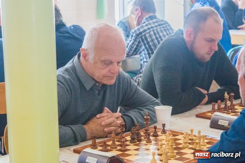 Zdjęcie w galerii na portalu naszraciborz.pl: XIV Memoriał Szachowy im. Wiesława Hanczarka w Raciborzu wiadomości z regionu