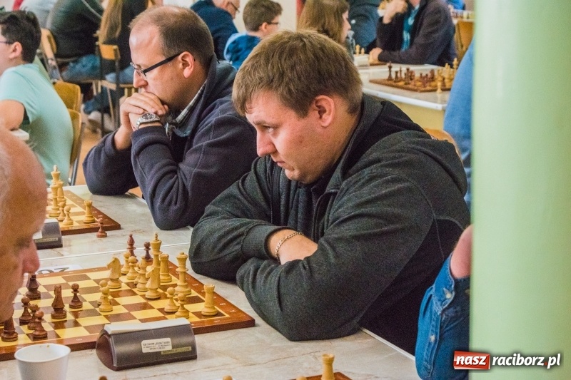 Zdjęcie w galerii na portalu naszraciborz.pl: XIV Memoriał Szachowy im. Wiesława Hanczarka w Raciborzu wiadomości z regionu