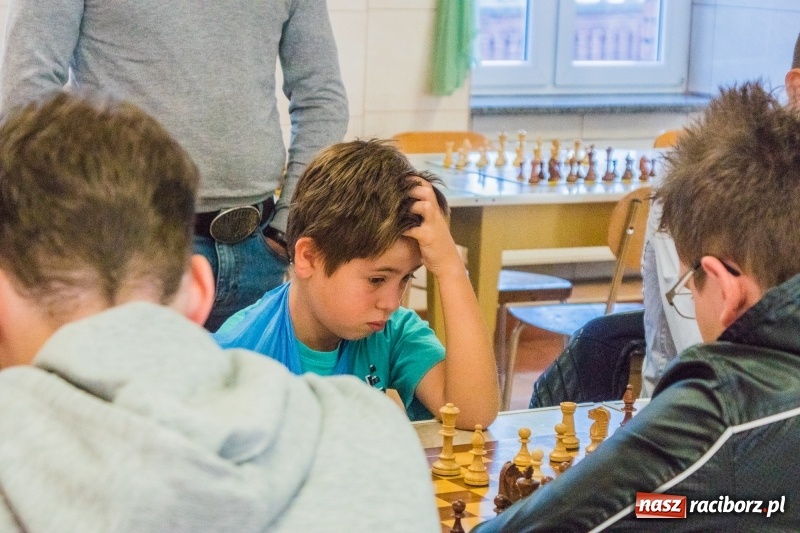 Zdjęcie w galerii na portalu naszraciborz.pl: XIV Memoriał Szachowy im. Wiesława Hanczarka w Raciborzu wiadomości z regionu