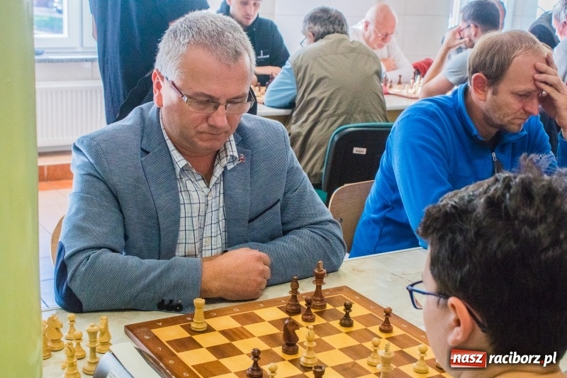 Zdjęcie w galerii na portalu naszraciborz.pl: XIV Memoriał Szachowy im. Wiesława Hanczarka w Raciborzu wiadomości z regionu