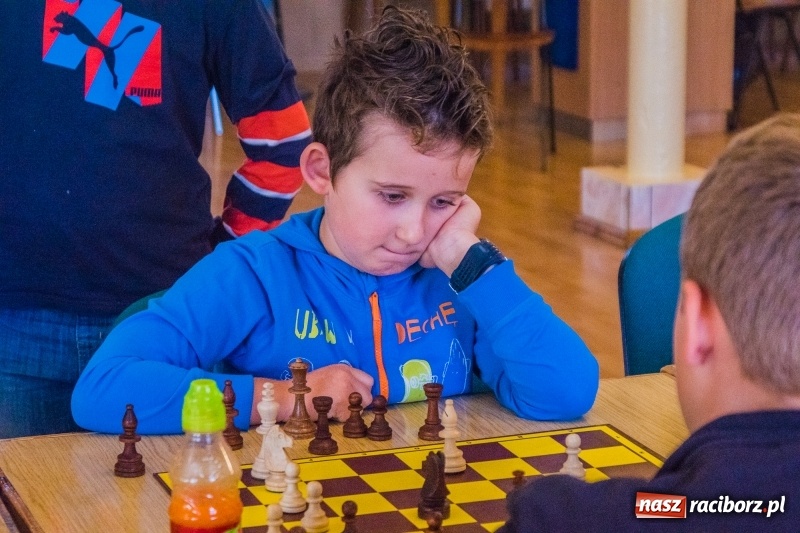 Zdjęcie w galerii na portalu naszraciborz.pl: XIV Memoriał Szachowy im. Wiesława Hanczarka w Raciborzu wiadomości z regionu