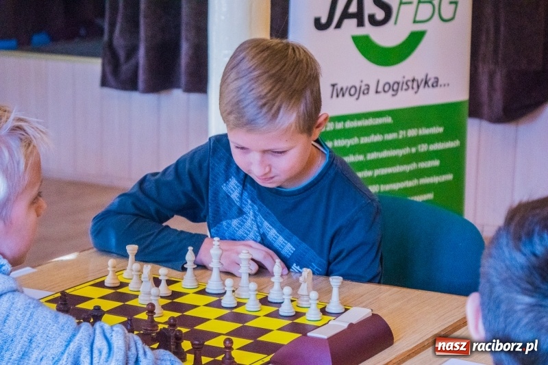 Zdjęcie w galerii na portalu naszraciborz.pl: XIV Memoriał Szachowy im. Wiesława Hanczarka w Raciborzu wiadomości z regionu