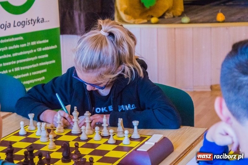 Zdjęcie w galerii na portalu naszraciborz.pl: XIV Memoriał Szachowy im. Wiesława Hanczarka w Raciborzu wiadomości z regionu