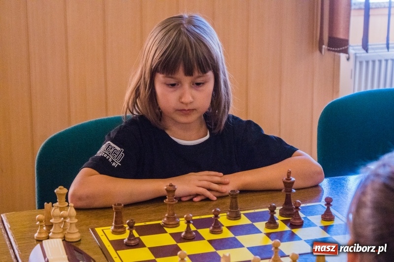 Zdjęcie w galerii na portalu naszraciborz.pl: XIV Memoriał Szachowy im. Wiesława Hanczarka w Raciborzu wiadomości z regionu