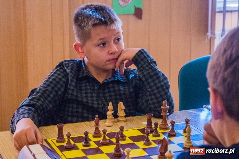 Zdjęcie w galerii na portalu naszraciborz.pl: XIV Memoriał Szachowy im. Wiesława Hanczarka w Raciborzu wiadomości z regionu