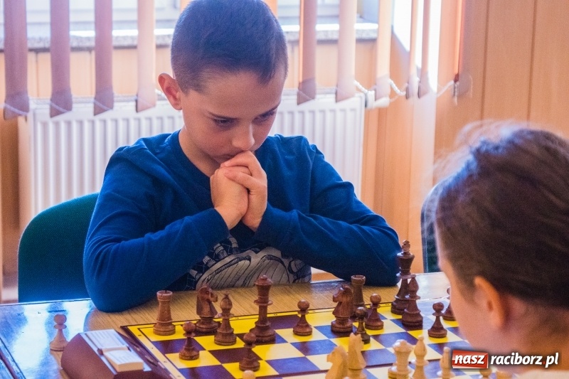 Zdjęcie w galerii na portalu naszraciborz.pl: XIV Memoriał Szachowy im. Wiesława Hanczarka w Raciborzu wiadomości z regionu