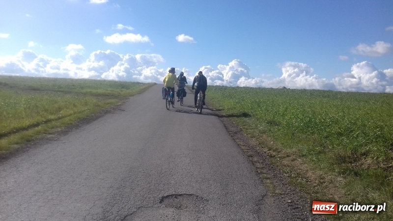 Zdjęcie w galerii na portalu naszraciborz.pl: Na kołach historii. Rowerowa podróż w czasie  wiadomości z regionu