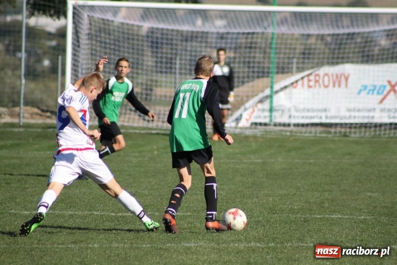 Zdjęcie w galerii na portalu naszraciborz.pl: Juniorskie derby gminy dla Krzanowic wiadomości z regionu