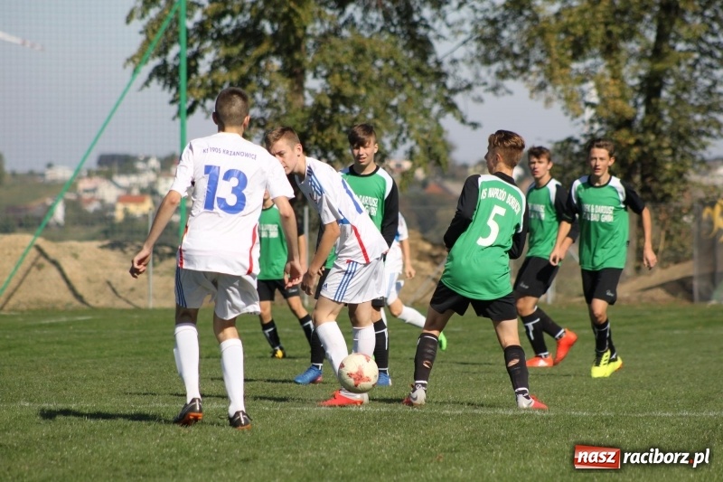 Zdjęcie w galerii na portalu naszraciborz.pl: Juniorskie derby gminy dla Krzanowic wiadomości z regionu