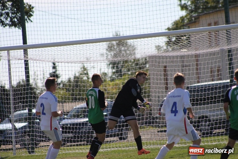 Zdjęcie w galerii na portalu naszraciborz.pl: Juniorskie derby gminy dla Krzanowic wiadomości z regionu