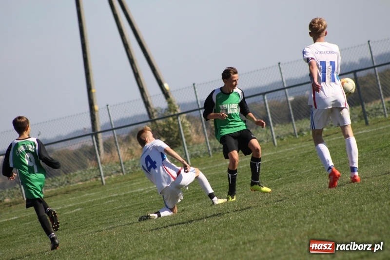 Zdjęcie w galerii na portalu naszraciborz.pl: Juniorskie derby gminy dla Krzanowic wiadomości z regionu