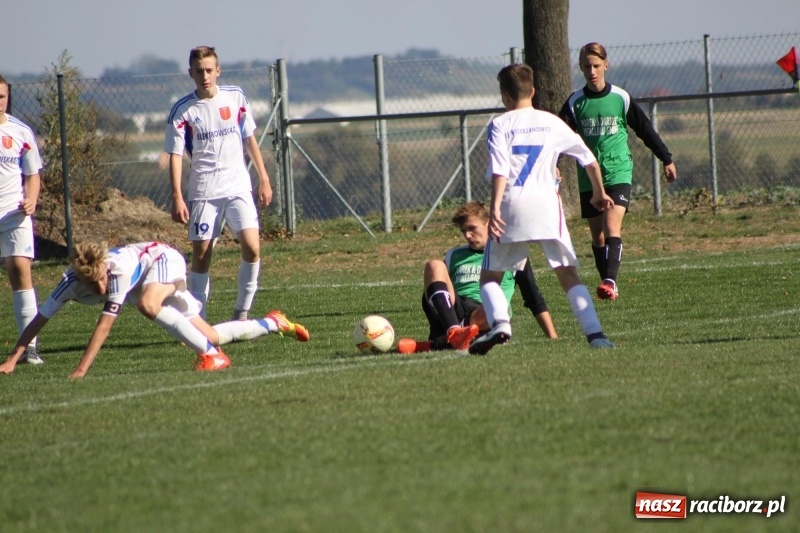 Zdjęcie w galerii na portalu naszraciborz.pl: Juniorskie derby gminy dla Krzanowic wiadomości z regionu
