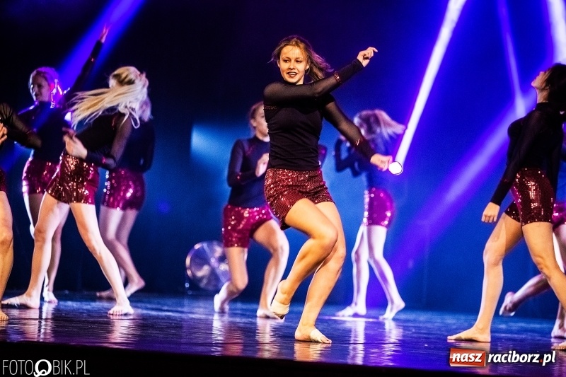 Zdjęcie w galerii na portalu naszraciborz.pl: Gala zespołu tanecznego Skaza w Raciborskim Centrum Kultury wiadomości z regionu