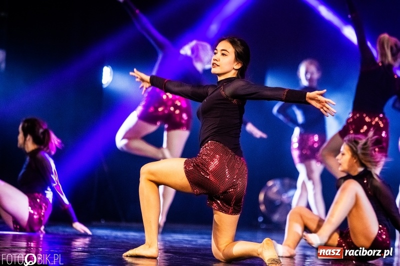 Zdjęcie w galerii na portalu naszraciborz.pl: Gala zespołu tanecznego Skaza w Raciborskim Centrum Kultury wiadomości z regionu