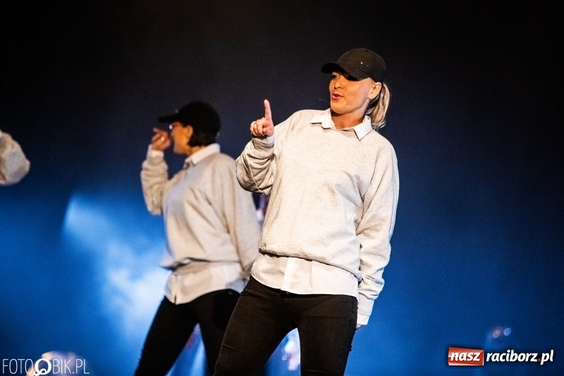 Zdjęcie w galerii na portalu naszraciborz.pl: Gala zespołu tanecznego Skaza w Raciborskim Centrum Kultury wiadomości z regionu