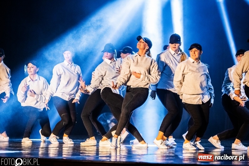 Zdjęcie w galerii na portalu naszraciborz.pl: Gala zespołu tanecznego Skaza w Raciborskim Centrum Kultury wiadomości z regionu